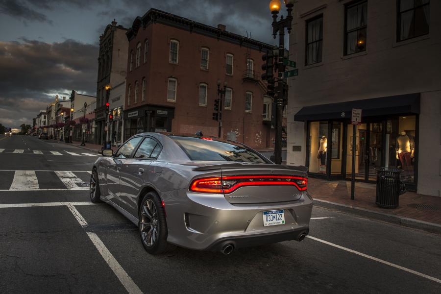  Dodge Charger SRT 392 2015 года  (фото 20 из 20)